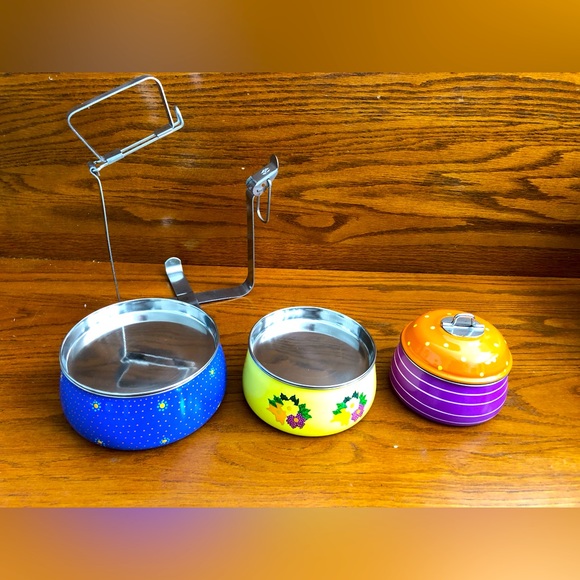 Food/Storage Containers - Picture 2 of 5